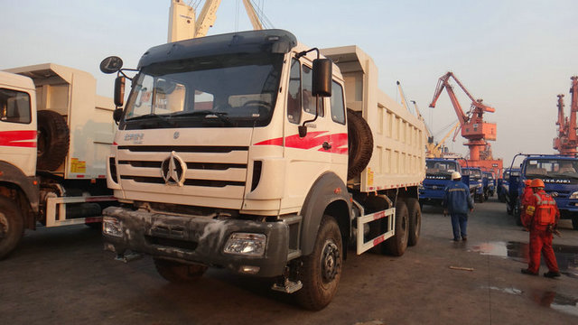 الكونغو العملاء ترتيب 26 وحدات بيبين NG80B 340 حصان شاحنة قلابة