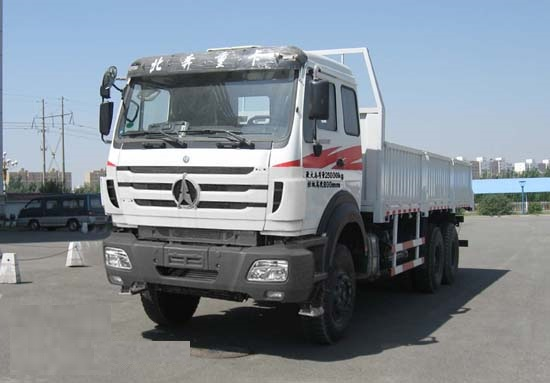 شاحنة بضائع بنز في إثيوبيا