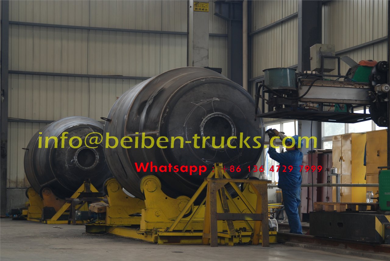 الصين بيبين 6 × 4 340hp 10 متر مكعب شاحنة خلط الخرسانة