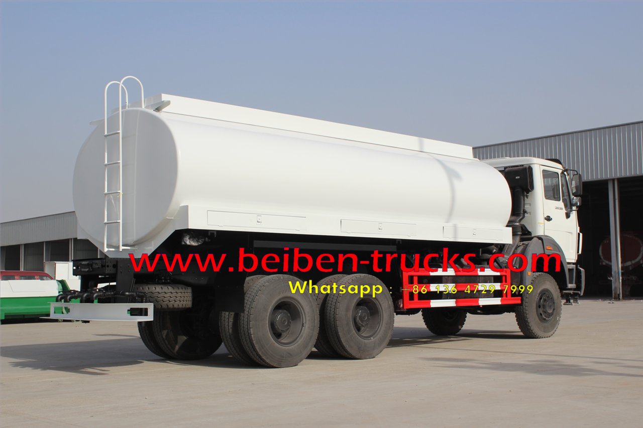 بيبين 6 × 4 5000 جالون شاحنة صهريج مياه الديزل الرش