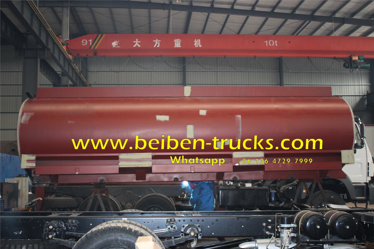 الصين تصنيع العلامة التجارية الجديدة 20 m3 بيبين شاحنة خزان المياه للبيع