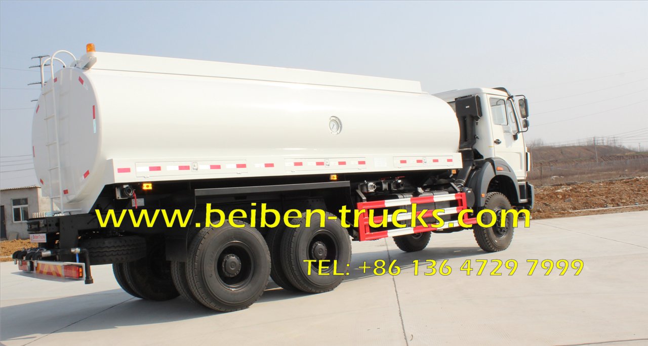 شمال بنز بيبين 6 × 4 336HP شاحنة صهريج شاحنة لنقل المياه للبيع