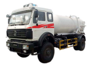شاحنة شفط مياه الصرف الصحي بيبين