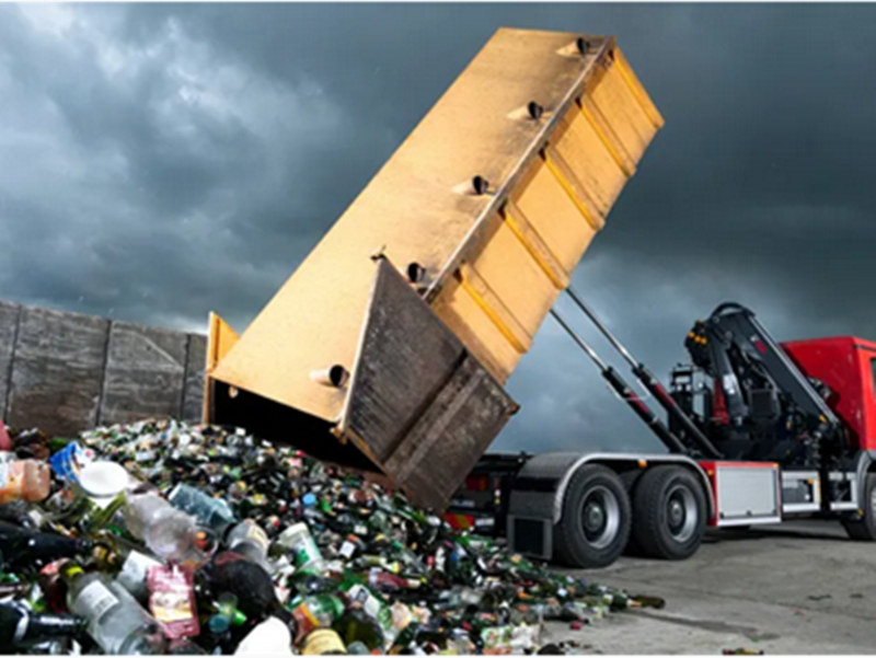 Beiben 20-ton hook loader application