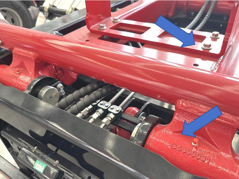 Beiben heavy duty hook loader truck