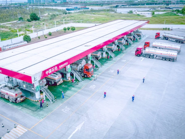 Beiben heavy duty fuel tanker truck