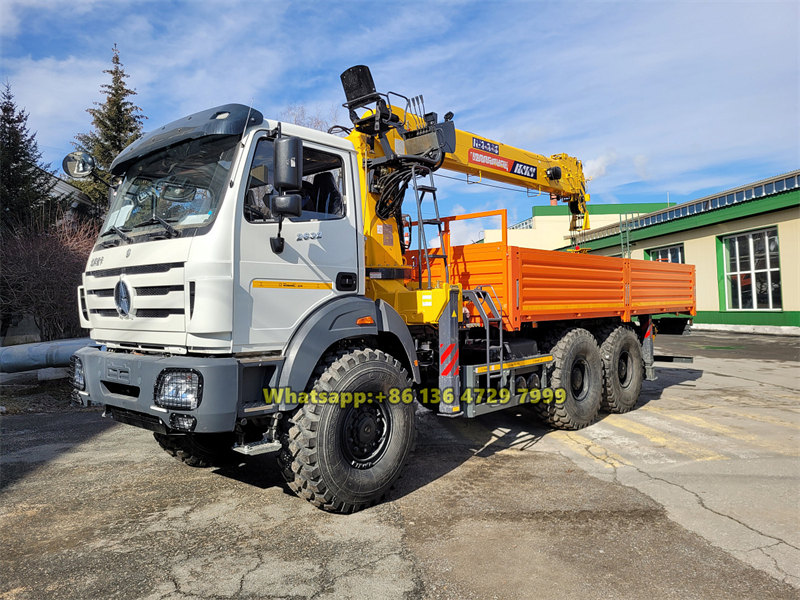 Beiben off-road 8-ton hydraulic crane truck
