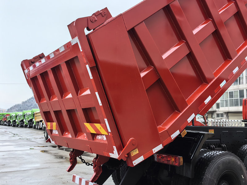 Beiben 8×4 heavy duty dumper truck
