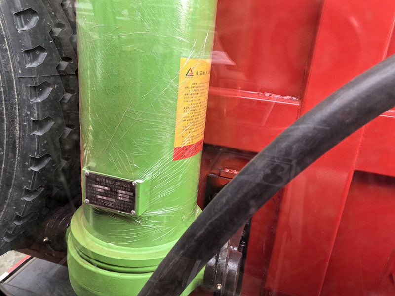 Beiben 8×4 construction dump truck