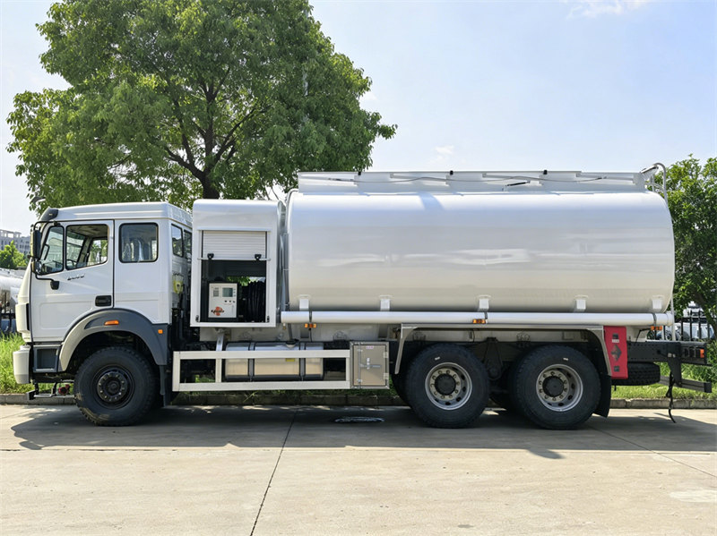 Beiben 20000L diesel tanker truck
