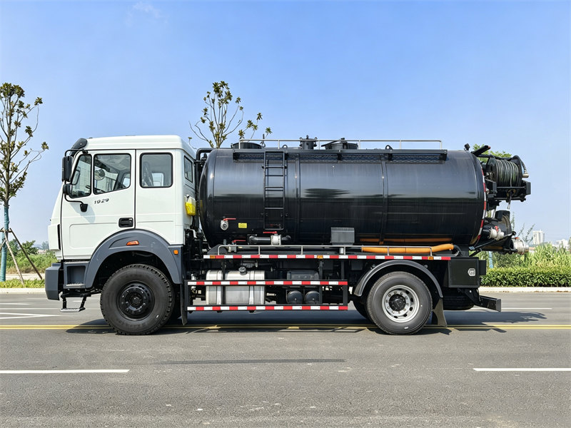 Beiben 13000L combination vacuum jetting truck