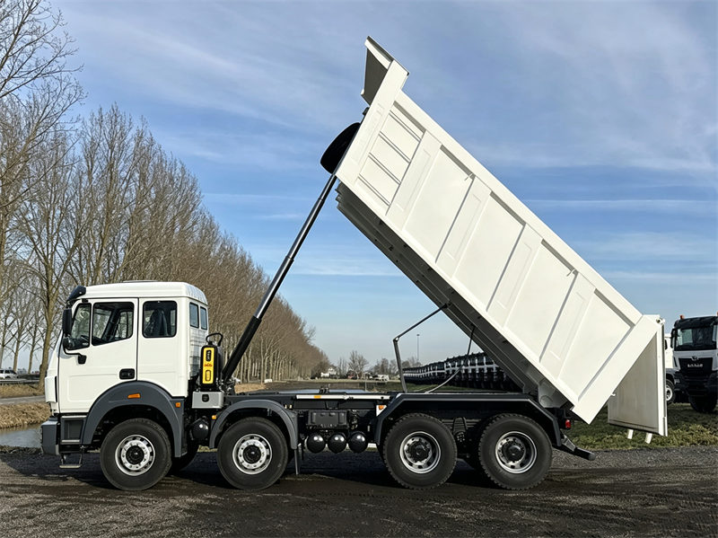 Beiben 8×4 heavy duty construction tipper lorry