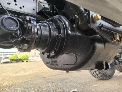 Beiben 6-wheeler off-road knuckle crane truck