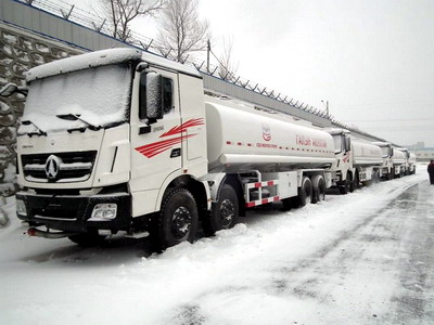 بيبين 8 وحدات ناقلة الوقود ويلر V3 12 شاحنة التصدير إلى بلد آسيا الأوسط